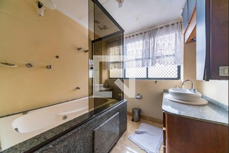 Apartamento para alugar com 96m², 2 quartos e 2 vagasBanheiro Social