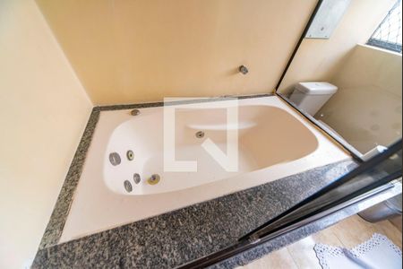 Apartamento para alugar com 96m², 2 quartos e 2 vagasBanheira 