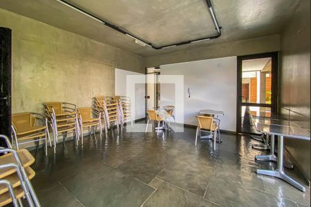 Apartamento para alugar com 96m², 2 quartos e 2 vagasÁrea comum - Salão de festas
