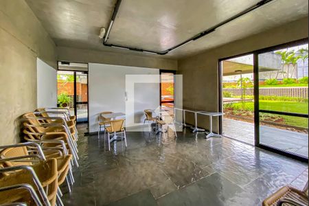 Apartamento para alugar com 96m², 2 quartos e 2 vagasÁrea comum - Salão de festas