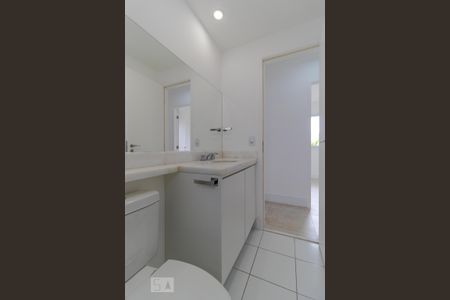 Apartamento à venda com 87m², 3 quartos e 2 vagas Apartamento à venda com 87m², 3 quartos e 2 vagasBanheiro