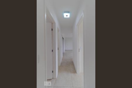 Apartamento à venda com 87m², 3 quartos e 2 vagas Apartamento à venda com 87m², 3 quartos e 2 vagasCorredor