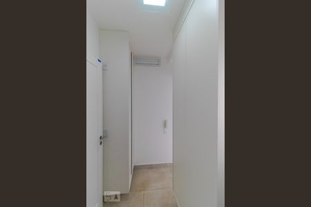 Apartamento à venda com 87m², 3 quartos e 2 vagas Apartamento à venda com 87m², 3 quartos e 2 vagasÁrea de Serviço