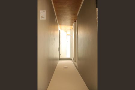 Corredor de apartamento para alugar com 2 quartos, 40m² em Jardim São Savério, São Paulo