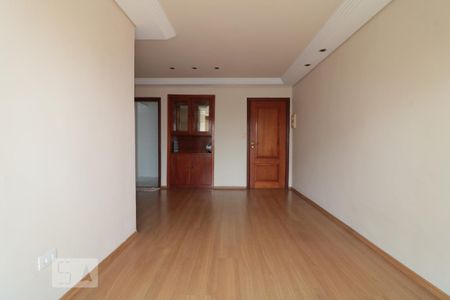 Sala  de apartamento para alugar com 3 quartos, 69m² em Vila Azevedo, São Paulo