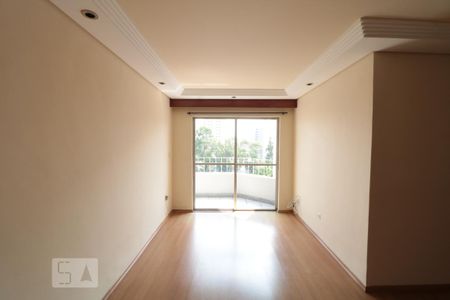 Sala  de apartamento para alugar com 3 quartos, 69m² em Vila Azevedo, São Paulo