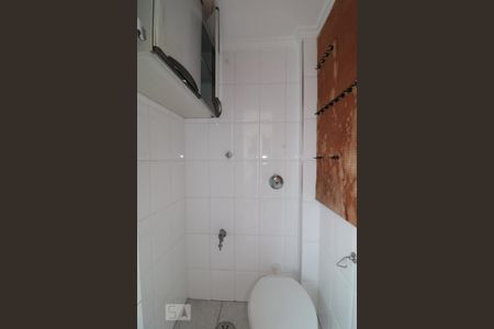 Apartamento para alugar com 69m², 3 quartos e 1 vagaArea de serviço  - banheiro 