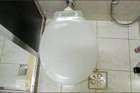 Banheiro de kitnet/studio à venda com 1 quarto, 31m² em Centro, Rio de Janeiro