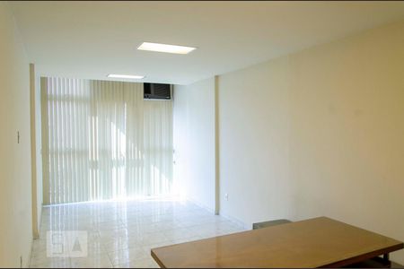 Studio de kitnet/studio à venda com 1 quarto, 31m² em Centro, Rio de Janeiro