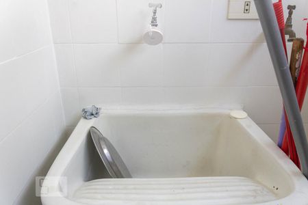 Apartamento à venda com 65m², 2 quartos e 1 vagaÁrea de Serviço