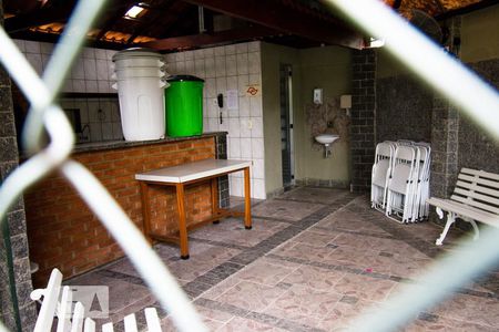 Apartamento à venda com 65m², 2 quartos e 1 vagaÁrea comum