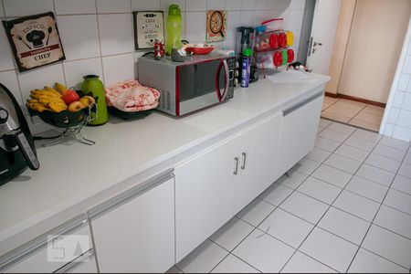 Apartamento à venda com 184m², 3 quartos e 2 vagasCozinha e Área de Serviço