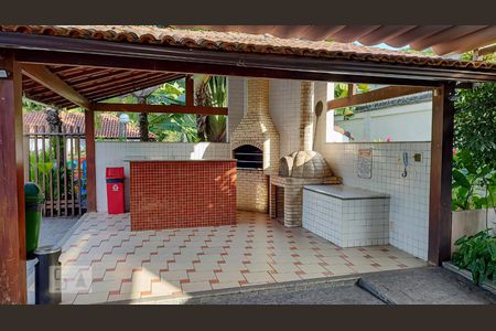 Apartamento à venda com 184m², 3 quartos e 2 vagasÁrea comum - Churrasqueira