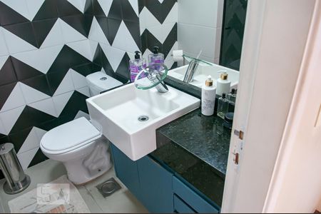 Apartamento à venda com 184m², 3 quartos e 2 vagasBanheiro