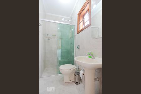 Banheiro da Suíte 1 de casa à venda com 3 quartos, 163m² em Jardim Santa Barbara, Guarulhos