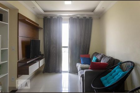Apartamento para alugar com 65m², 3 quartos e 1 vagaSala
