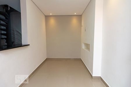 Sala de casa para alugar com 1 quarto, 50m² em Jardim Trussardi, São Paulo