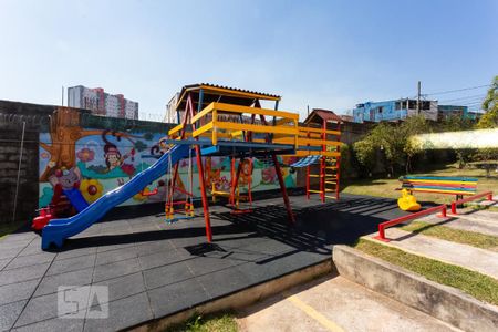 Apartamento para alugar com 47m², 2 quartos e 1 vaga Apartamento para alugar com 47m², 2 quartos e 1 vagaÁrea Comum - Playground