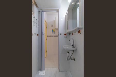 Apartamento para alugar com 30m², 1 quarto e sem vagaBanheiro