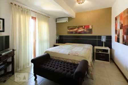 Casa à venda com 197m², 3 quartos e 2 vagas Casa à venda com 197m², 3 quartos e 2 vagasSuíte