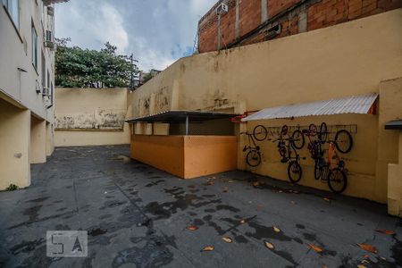 Apartamento à venda com 70m², 2 quartos e 1 vagabicicletário