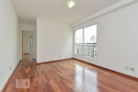 Sala de apartamento para alugar com 1 quarto, 40m² em Higienópolis, São Paulo