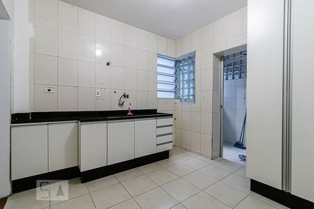 Apartamento à venda com 80m², 2 quartos e sem vagaCozinha