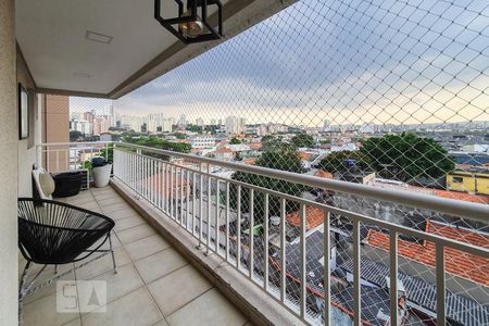 Apartamento para alugar com 72m², 2 quartos e 1 vagaSacada