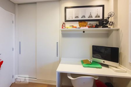 Apartamento para alugar com 72m², 2 quartos e 1 vagaQuarto 1