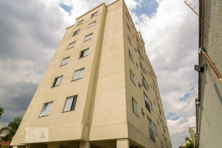 Apartamento para alugar com 62m², 2 quartos e 1 vaga Apartamento para alugar com 62m², 2 quartos e 1 vagaFachada