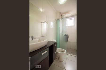 Apartamento para alugar com 62m², 2 quartos e 1 vaga Apartamento para alugar com 62m², 2 quartos e 1 vagaBanheiro