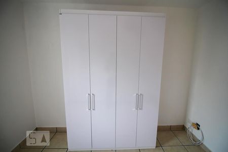 Quarto 1 - Armários de apartamento para alugar com 3 quartos, 106m² em Vila Azevedo, São Paulo