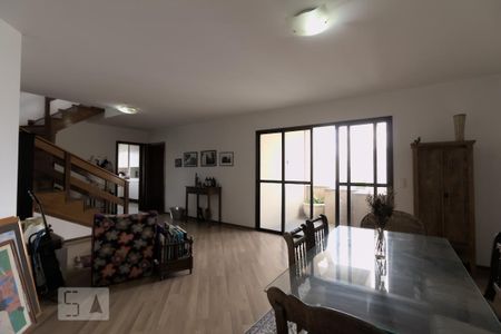 Sala de jantar de apartamento para alugar com 3 quartos, 250m² em Perdizes, São Paulo
