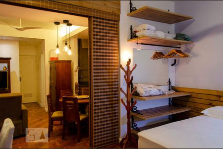Apartamento para alugar com 40m², 1 quarto e sem vagaQuarto
