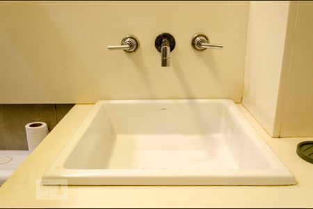 Apartamento para alugar com 40m², 1 quarto e sem vagaBanheiro