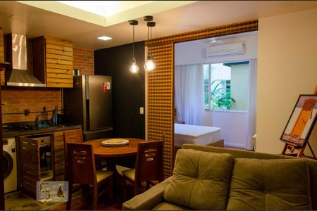 Apartamento para alugar com 40m², 1 quarto e sem vagaSala