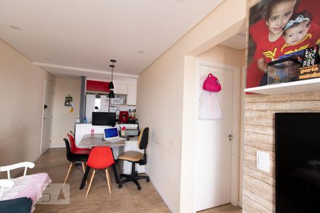 Sala de Estar / Jantar de apartamento à venda com 2 quartos, 47m² em Vila Nova Cachoeirinha, São Paulo