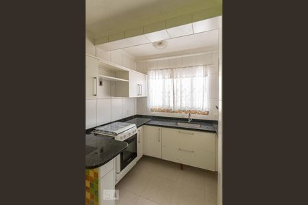 Apartamento à venda com 77m², 2 quartos e 1 vagaCozinha