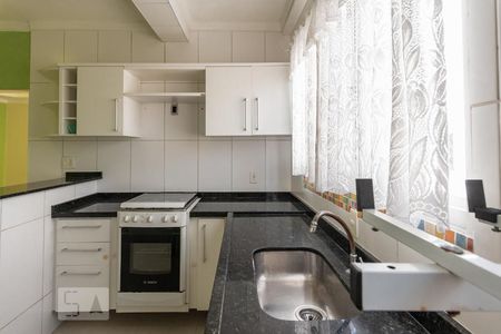 Apartamento à venda com 77m², 2 quartos e 1 vagaCozinha