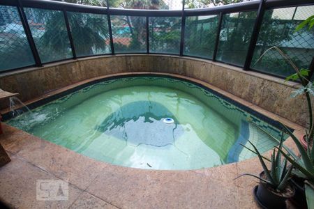 Apartamento para alugar com 600m², 4 quartos e 5 vagasVaranda gourmet