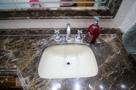 Apartamento para alugar com 600m², 4 quartos e 5 vagasBanheiro da Suíte