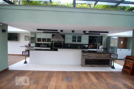 Apartamento para alugar com 600m², 4 quartos e 5 vagasÁrea comum - Churrasqueira