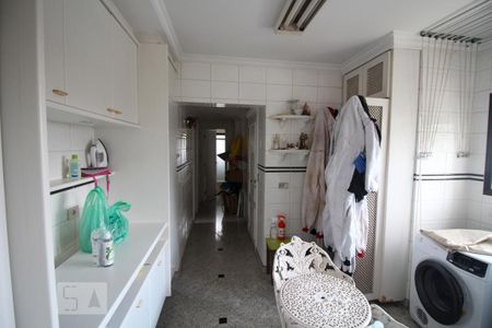 Apartamento para alugar com 600m², 4 quartos e 5 vagasLavanderia