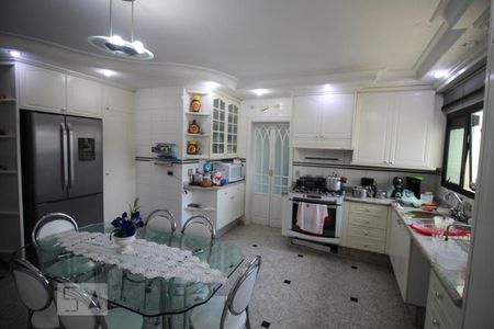 Apartamento para alugar com 600m², 4 quartos e 5 vagasCozinha