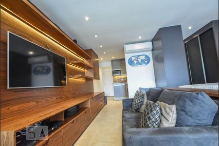 Sala de Estar de kitnet/studio para alugar com 1 quarto, 43m² em Brooklin Paulista, São Paulo