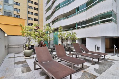 Apartamento para alugar com 130m², 4 quartos e 3 vagasÁrea comum - Piscina