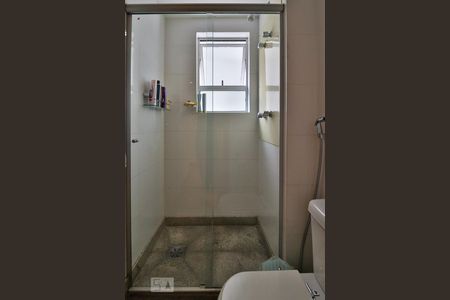 Apartamento para alugar com 130m², 4 quartos e 3 vagasBanheiro Corredor