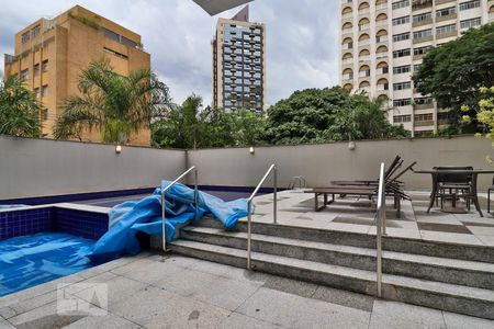 Apartamento para alugar com 130m², 4 quartos e 3 vagasÁrea comum - Piscina