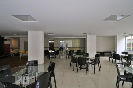 Apartamento para alugar com 130m², 4 quartos e 3 vagasÁrea comum - Salão de festas