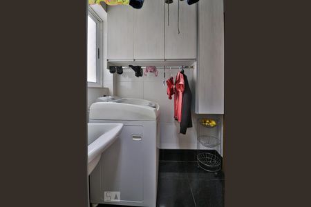 Apartamento para alugar com 130m², 4 quartos e 3 vagasÁrea de Serviço